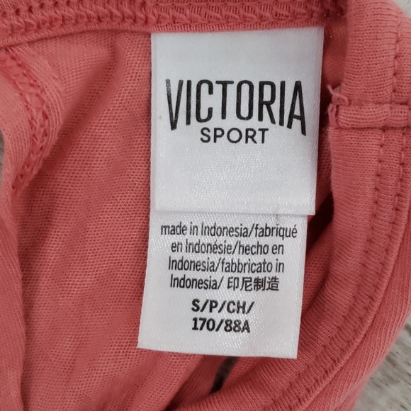 Victoria Sport open backntank top. - Picture 3 of 10